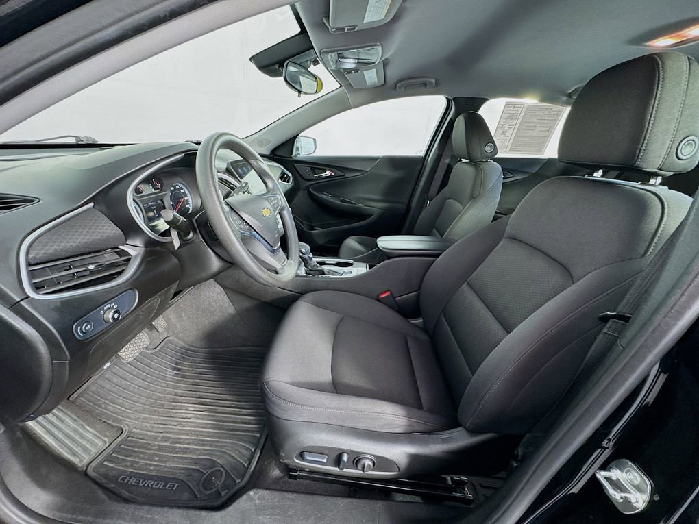Used 2024 Chevrolet Malibu LT FWD image 15