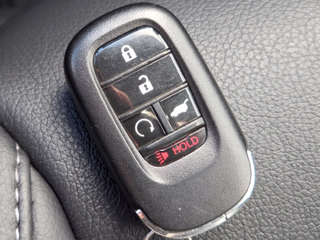Certified 2024 Honda Pilot Touring image 43
