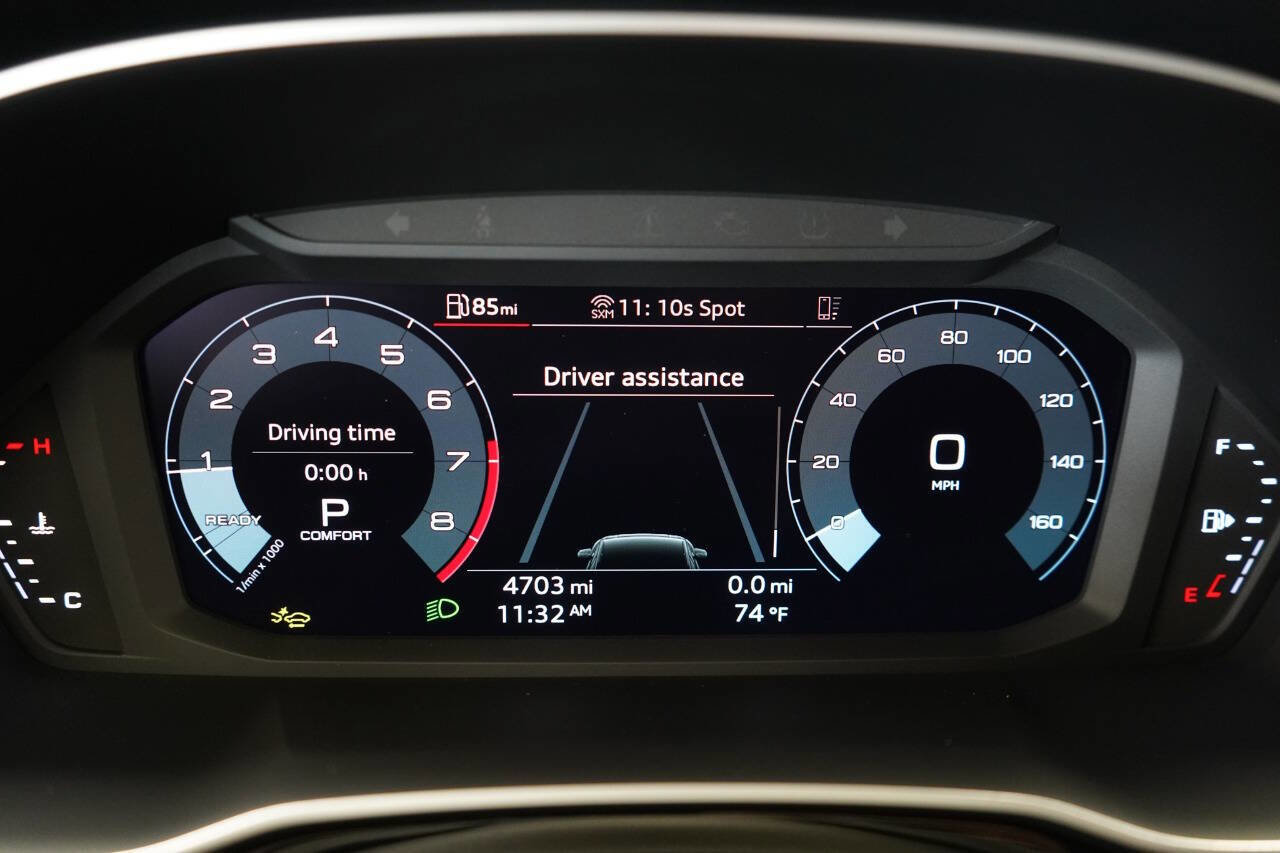 Used 2024 Audi Q3 2.0T Premium Plus w/ Premium Plus Package image 81