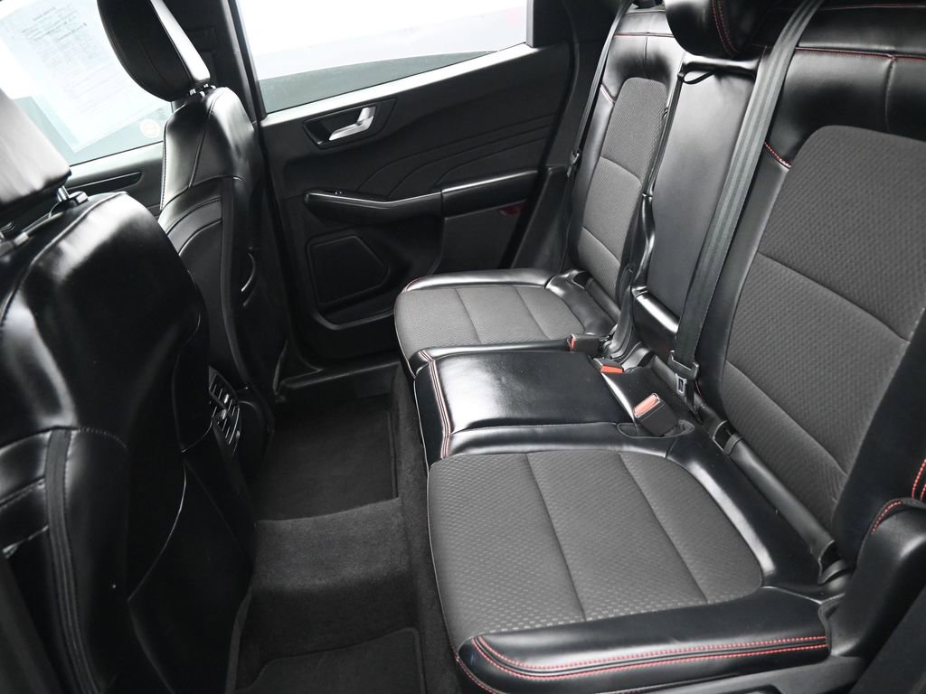 Used 2024 Ford Escape ST-Line image 26
