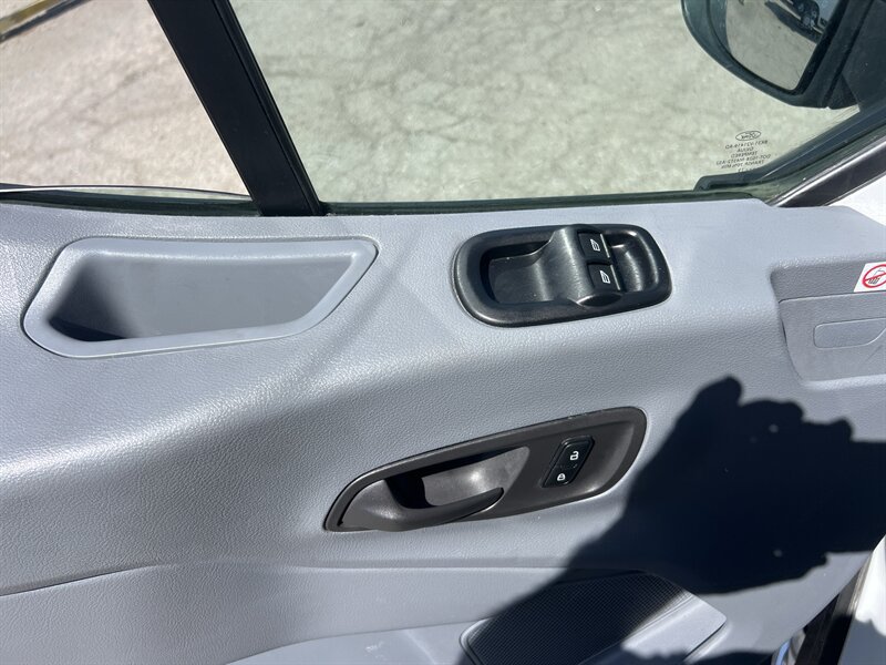 Used 2019 Ford Transit 150 XL RWD image 13