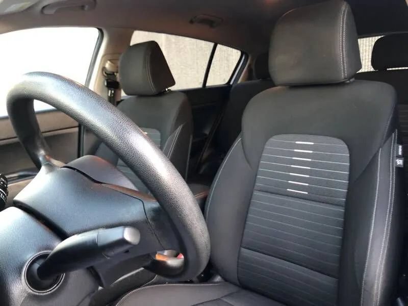 Used 2018 Kia Sportage LX FWD image 37