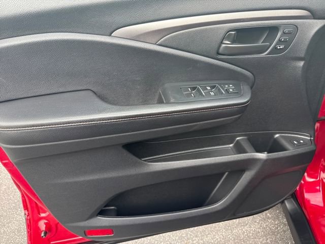 Used 2022 Honda Passport TrailSport image 9