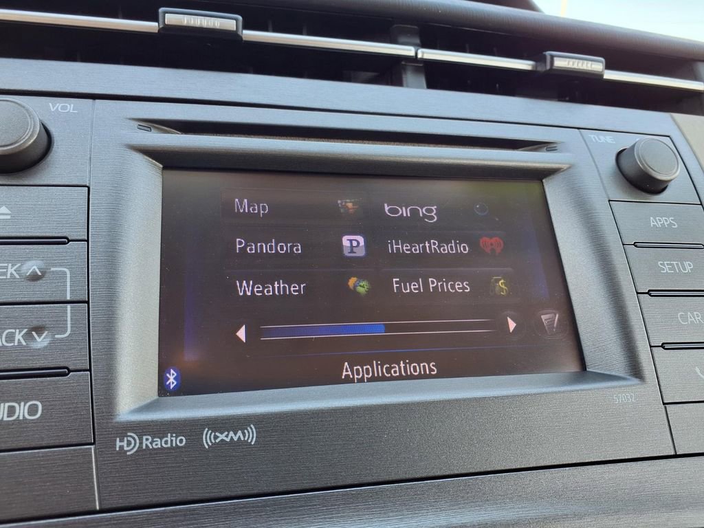 Used 2014 Toyota Prius Three image 7