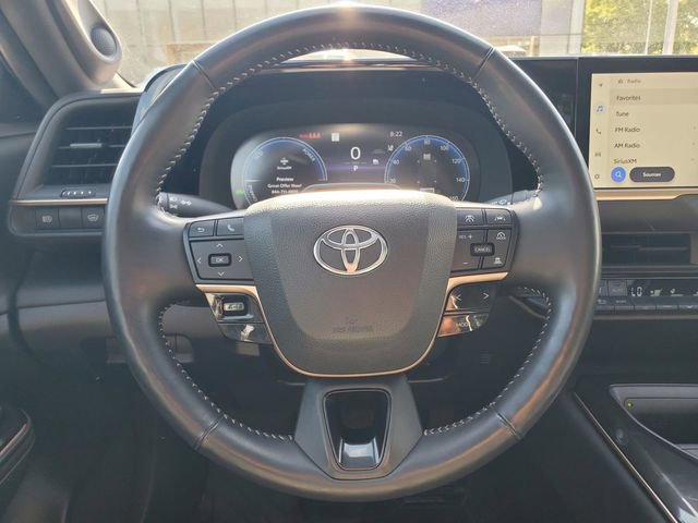 Used 2024 Toyota Crown Platinum AWD/4WD image 28