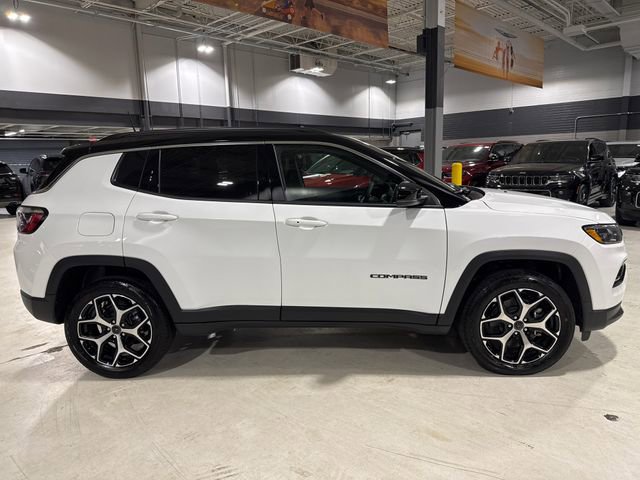 New 2025 Jeep Compass Limited image 8