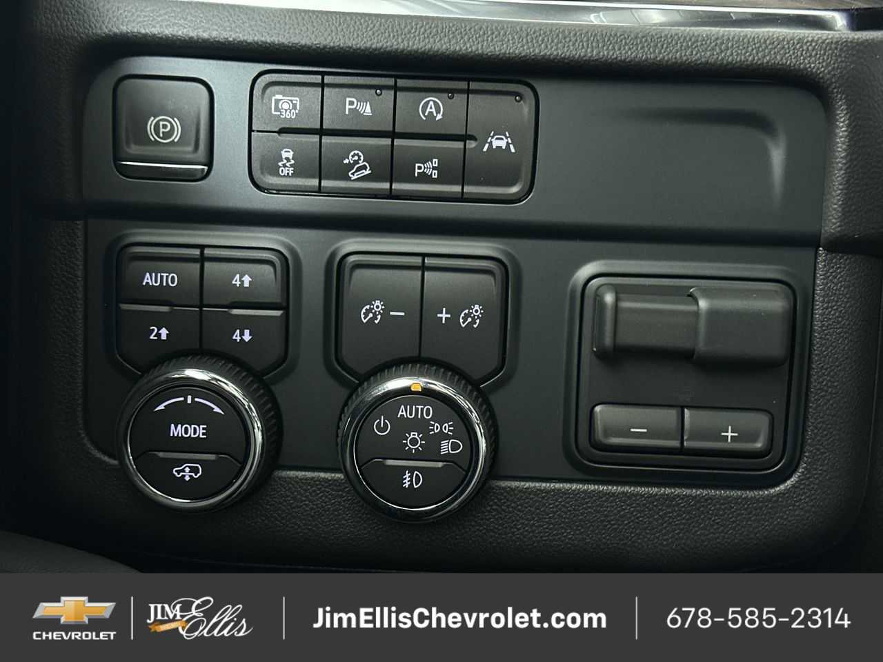 New 2026 Chevrolet Tahoe Z71 w/ Z71 Off-Road Package image 36