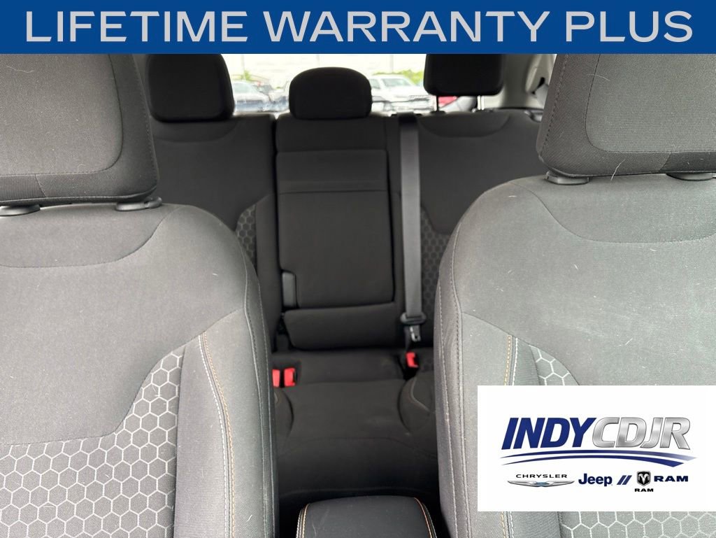 Used 2018 Jeep Compass Sport w/ Cold Weather Group AWD/4WD image 15