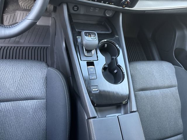 New 2026 Nissan Rogue SV FWD image 23