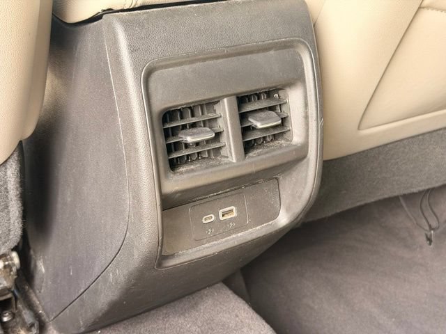Used 2019 Cadillac XT4 Luxury FWD image 14