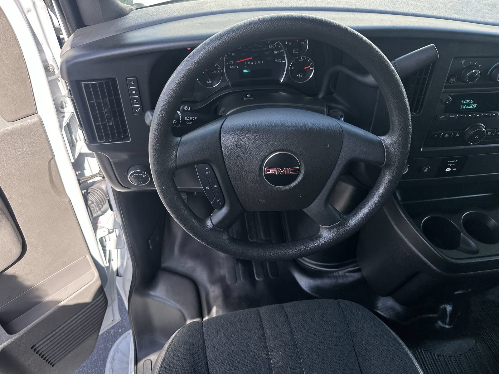 Used 2025 GMC Savana 2500 w/ Driver Convenience Package RWD image 17