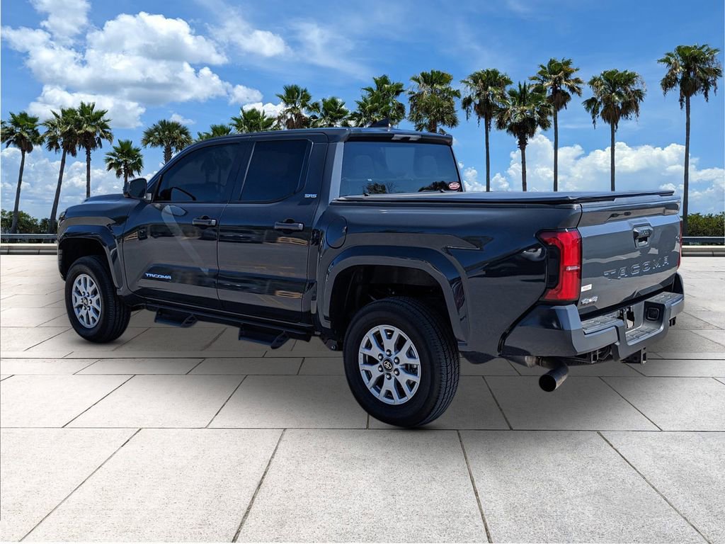 Used 2025 Toyota Tacoma SR5 image 5