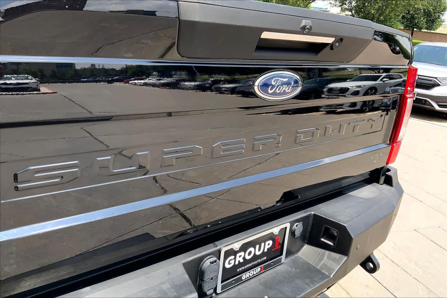 Used 2022 Ford F250 Lariat w/ Lariat Ultimate Package AWD/4WD image 31