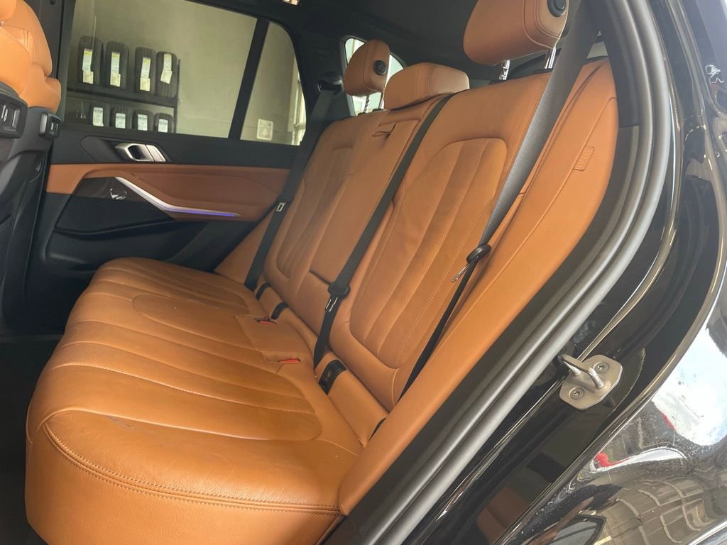Used 2022 BMW X5 sDrive40i w/ Parking Assistance Package image 18