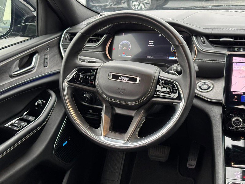 Used 2022 Jeep Grand Cherokee L Overland w/ Luxury Tech Group IV image 13