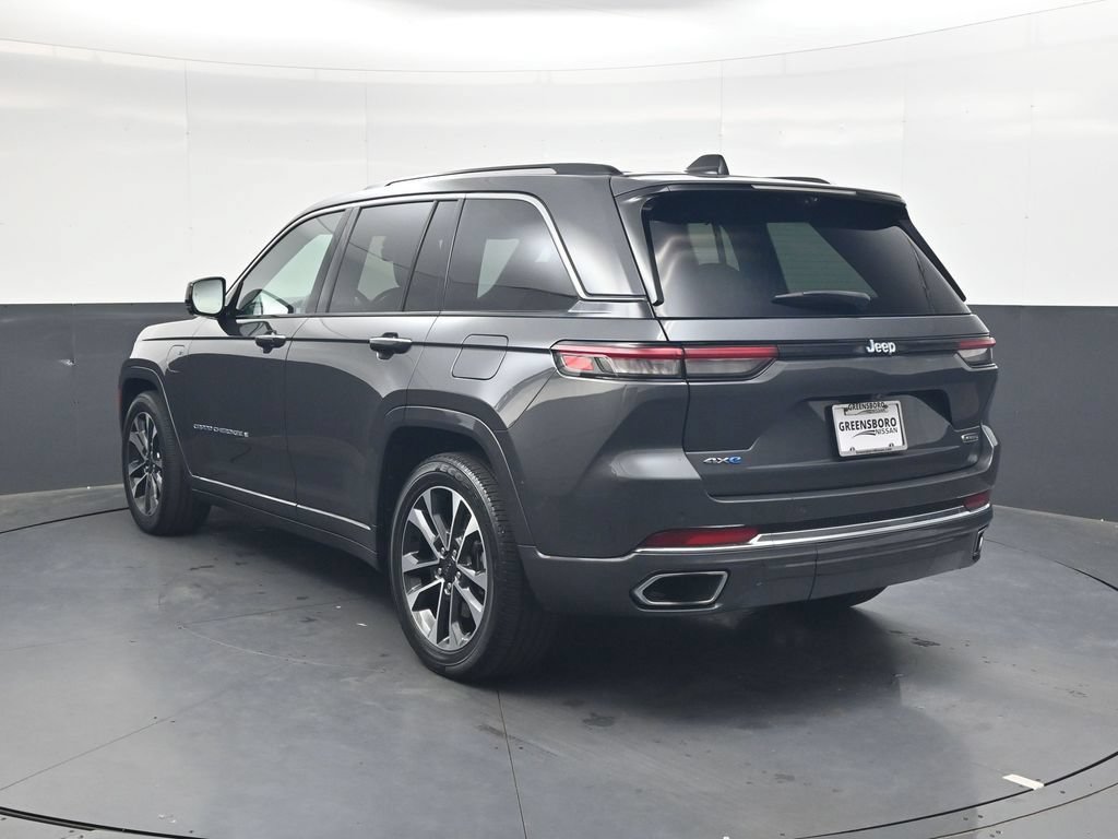 Used 2023 Jeep Grand Cherokee Overland w/ Advanced Protech Group III AWD/4WD image 7