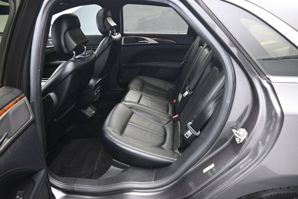Used 2017 Lincoln MKZ Reserve FWD image 20