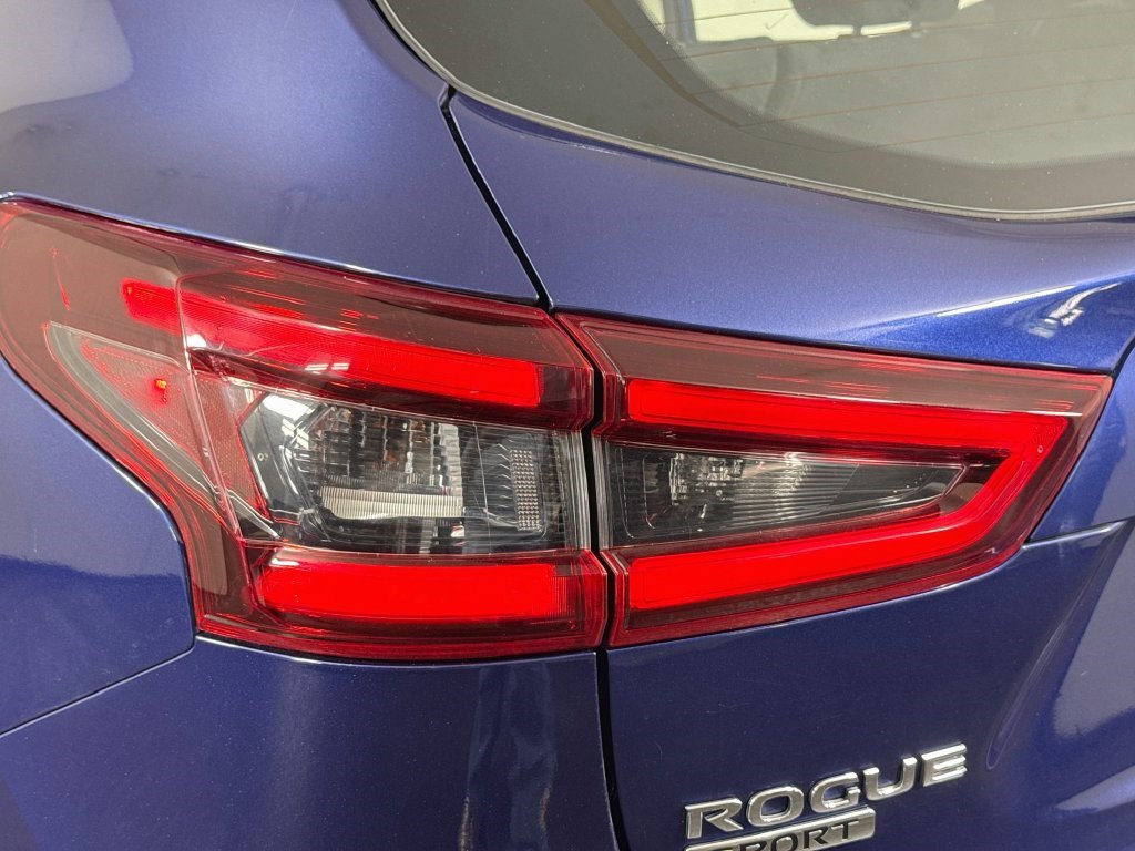Used 2020 Nissan Rogue Sport S w/ Appearance Package FWD image 34