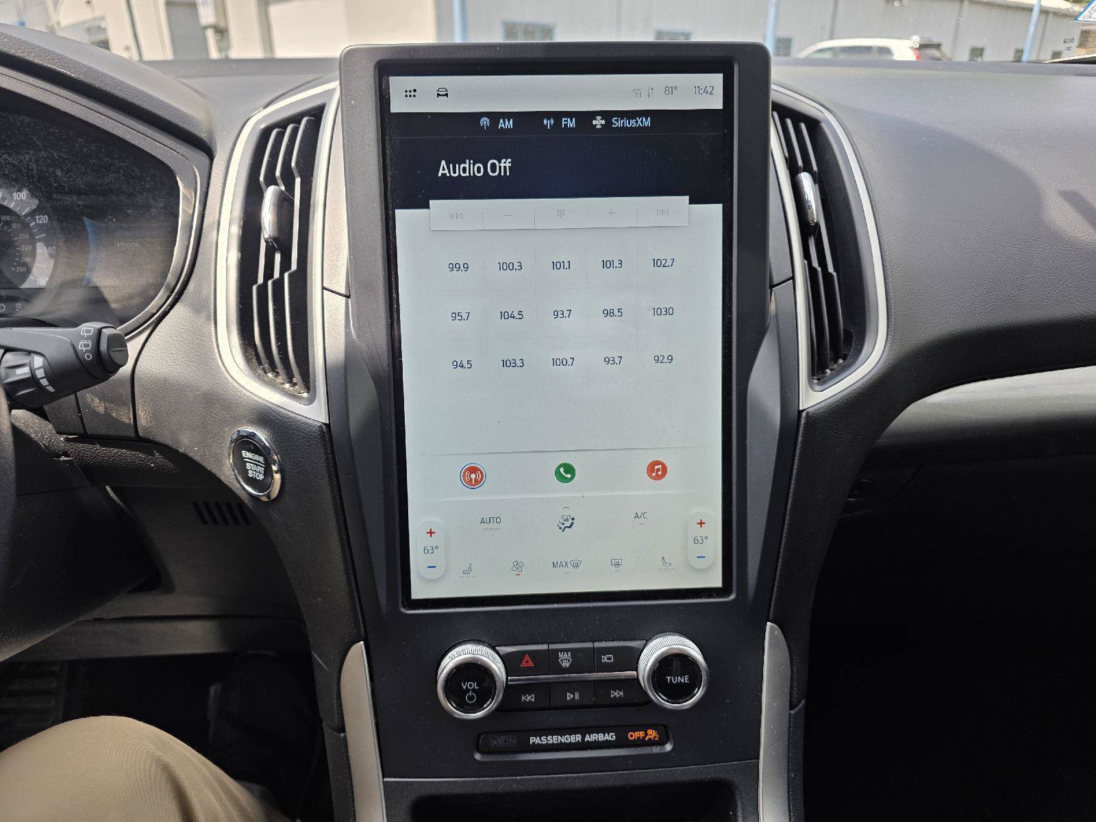 Used 2023 Ford Edge SEL AWD/4WD image 10