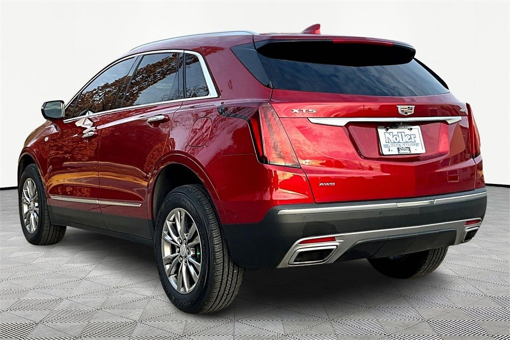 Used 2021 Cadillac XT5 Premium Luxury image 13