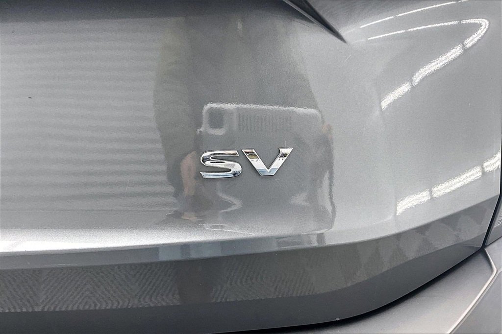 Used 2023 Nissan Rogue SV image 8