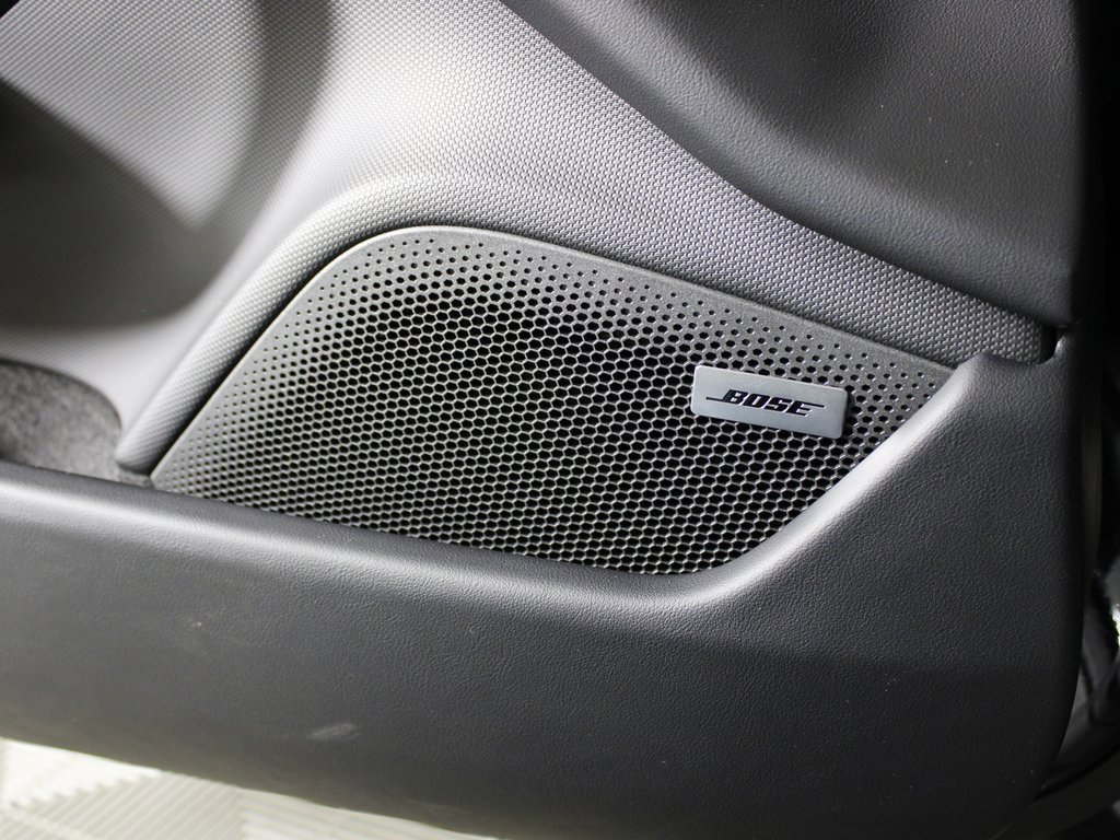 Certified 2026 Porsche Taycan image 17