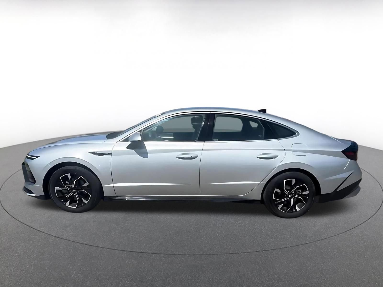 Used 2025 Hyundai Sonata SEL image 10