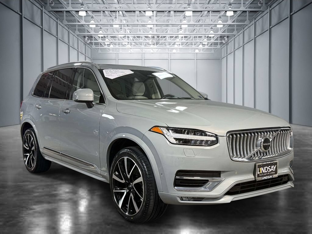Used 2024 Volvo XC90 B6 Ultimate w/ Protection Package Premier AWD/4WD image 9