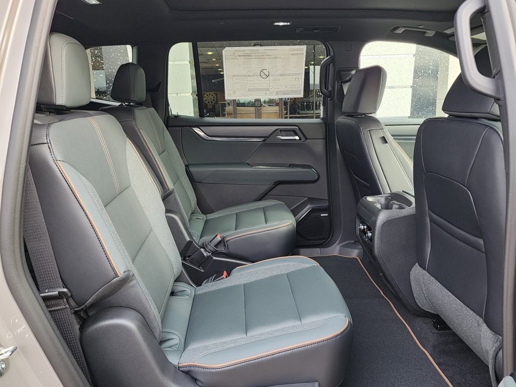 New 2026 GMC Acadia AT4 w/ Super Cruise Package image 47