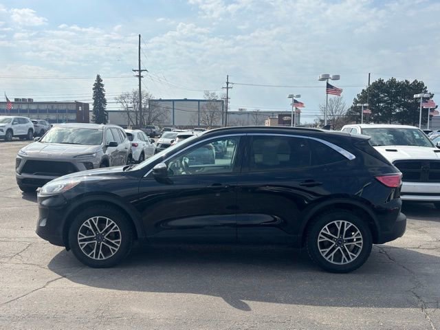 Used 2020 Ford Escape SEL image 8