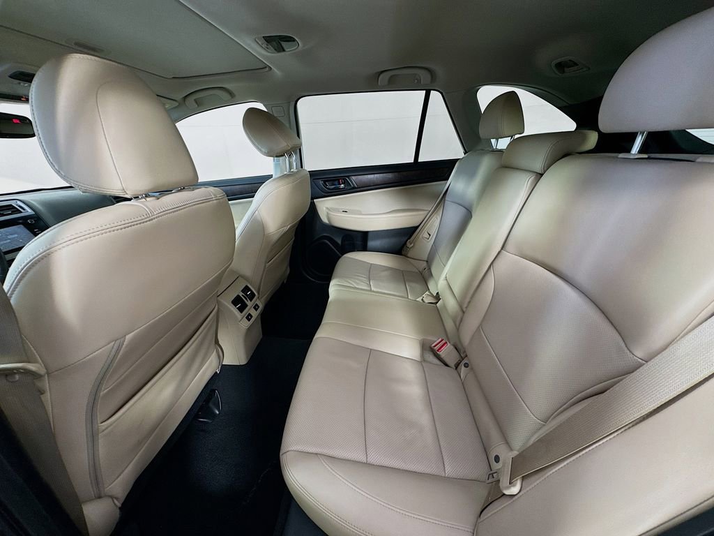 Used 2015 Subaru Outback 2.5i Limited image 29