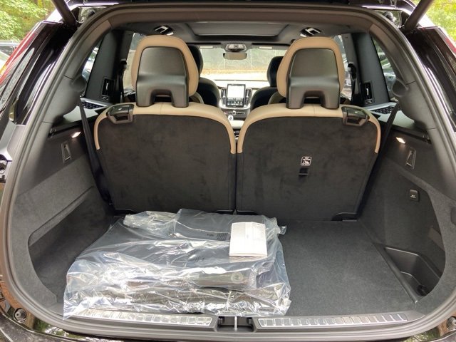 New 2026 Volvo XC90 B6 Ultra image 21