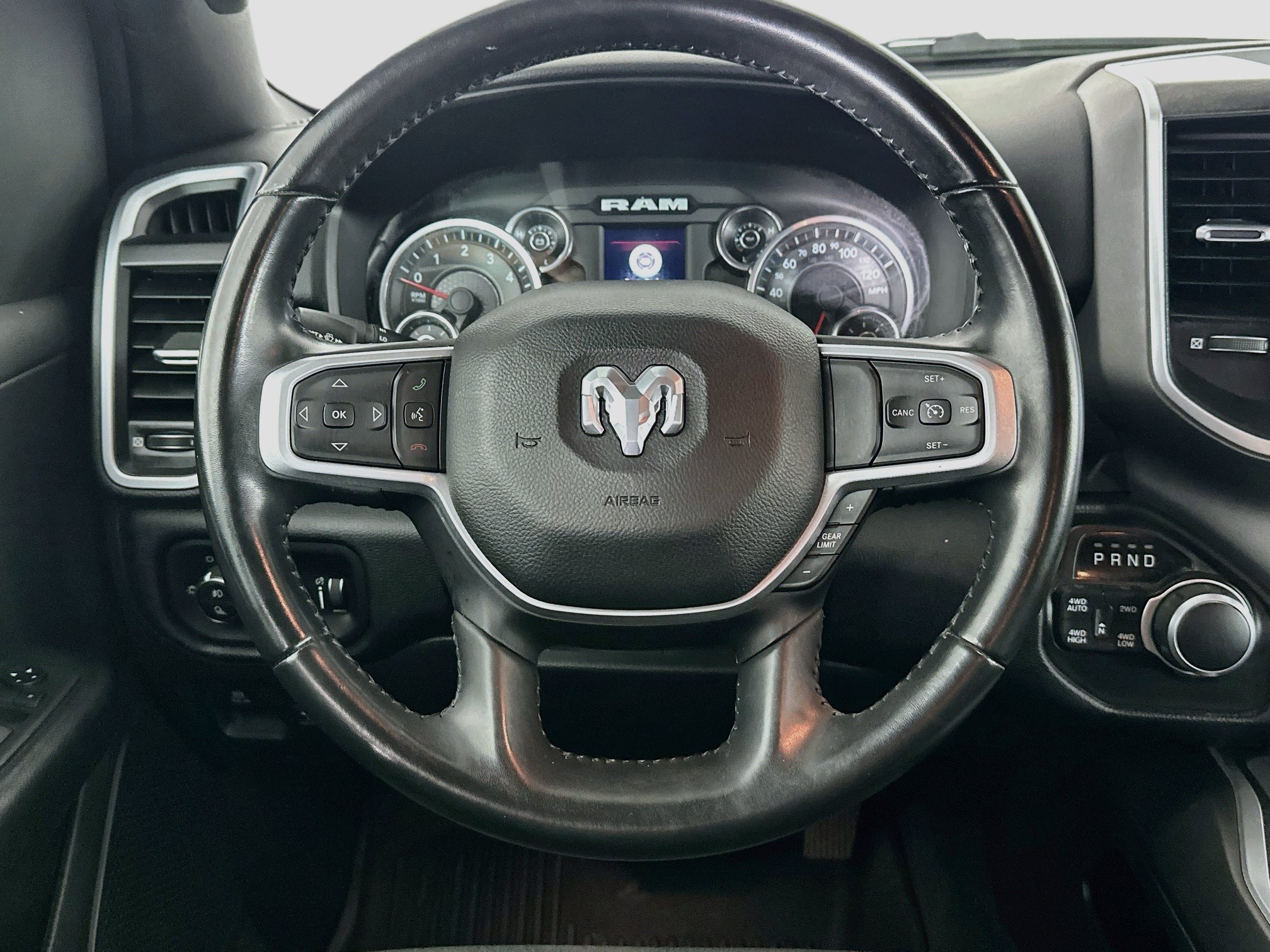 Used 2022 RAM 1500 Big Horn AWD/4WD image 17
