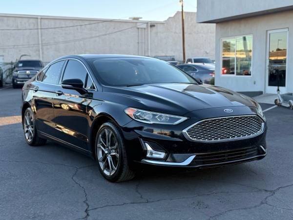 Used 2020 Ford Fusion Titanium FWD image 1