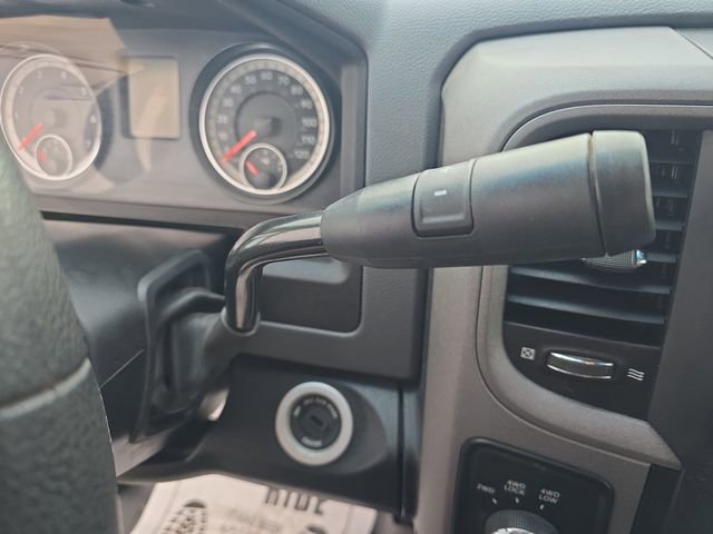 Used 2016 RAM 2500 Tradesman w/ Chrome Appearance Group image 23