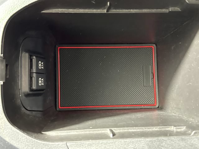Used 2020 Toyota RAV4 XLE Premium AWD/4WD image 42