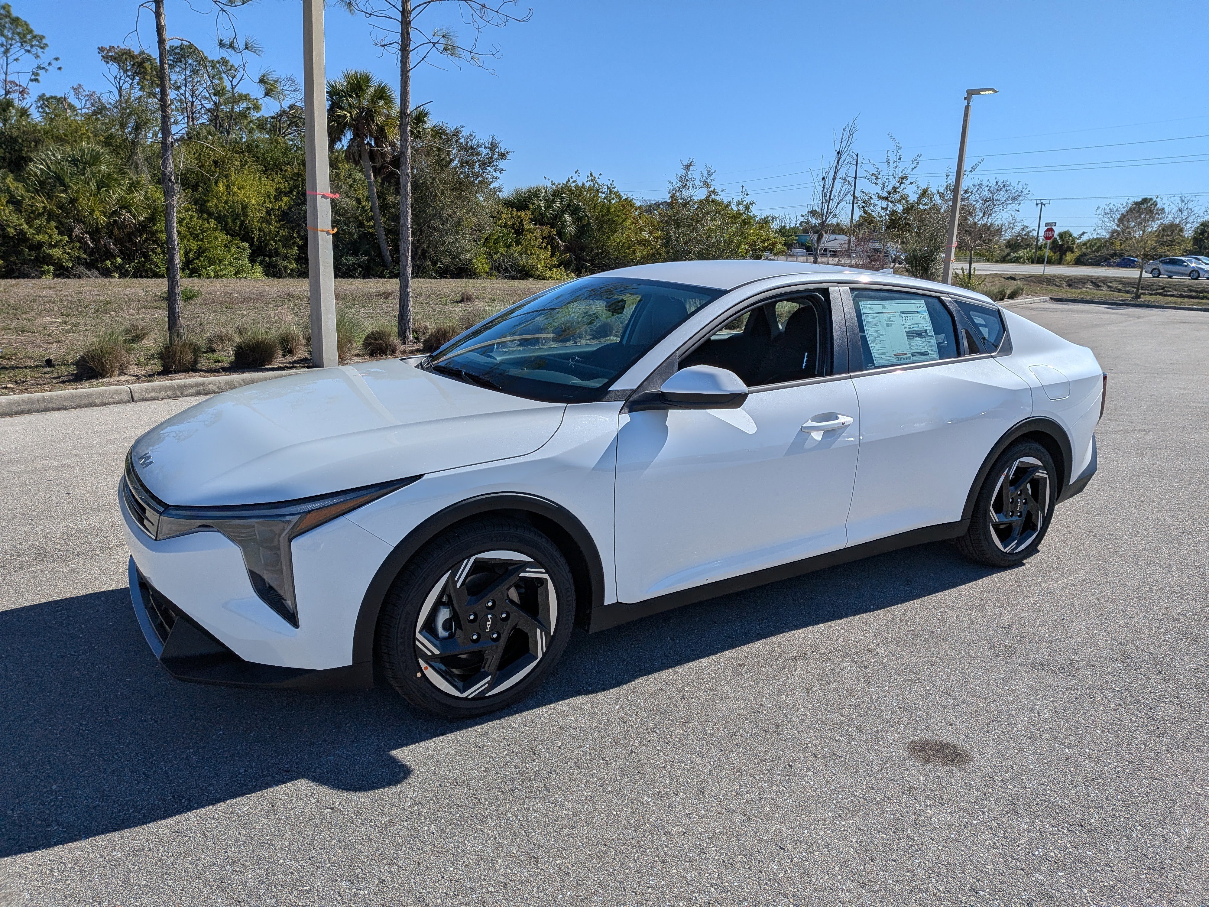 New 2026 Kia K4 EX FWD image 9