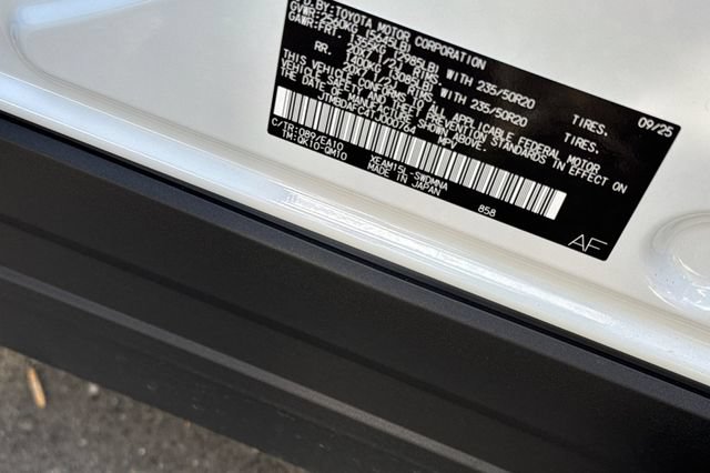 New 2026 Subaru Solterra AWD/4WD image 24