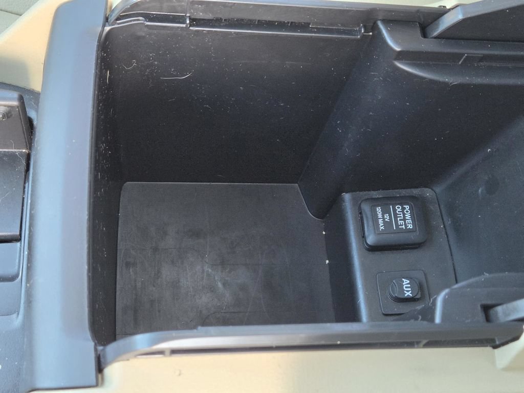 Used 2010 Honda Accord EX-L image 33