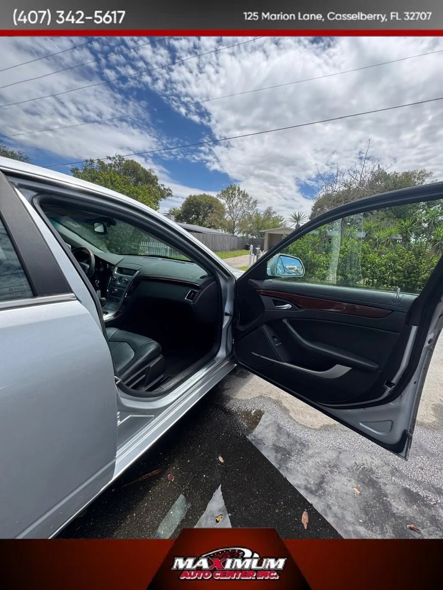 Used 2009 Cadillac CTS 3.6 w/ Wood Trim Package RWD image 8