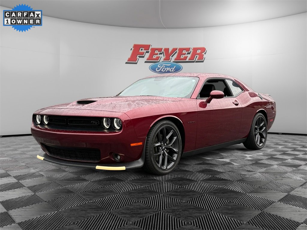 Used 2022 Dodge Challenger R/T w/ Plus Package image 1