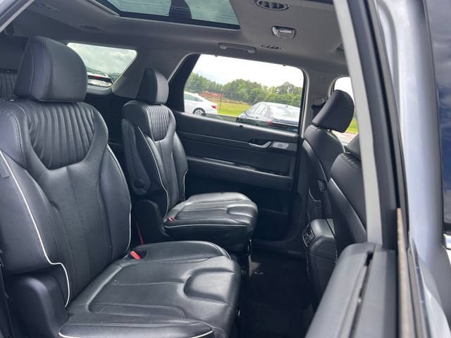Used 2024 Hyundai Palisade Limited FWD image 40
