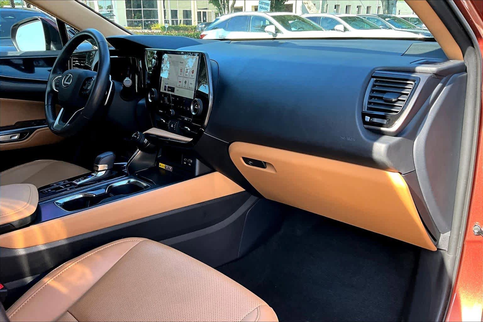 Used 2025 Lexus NX 350h AWD w/ Cold Area Package image 19