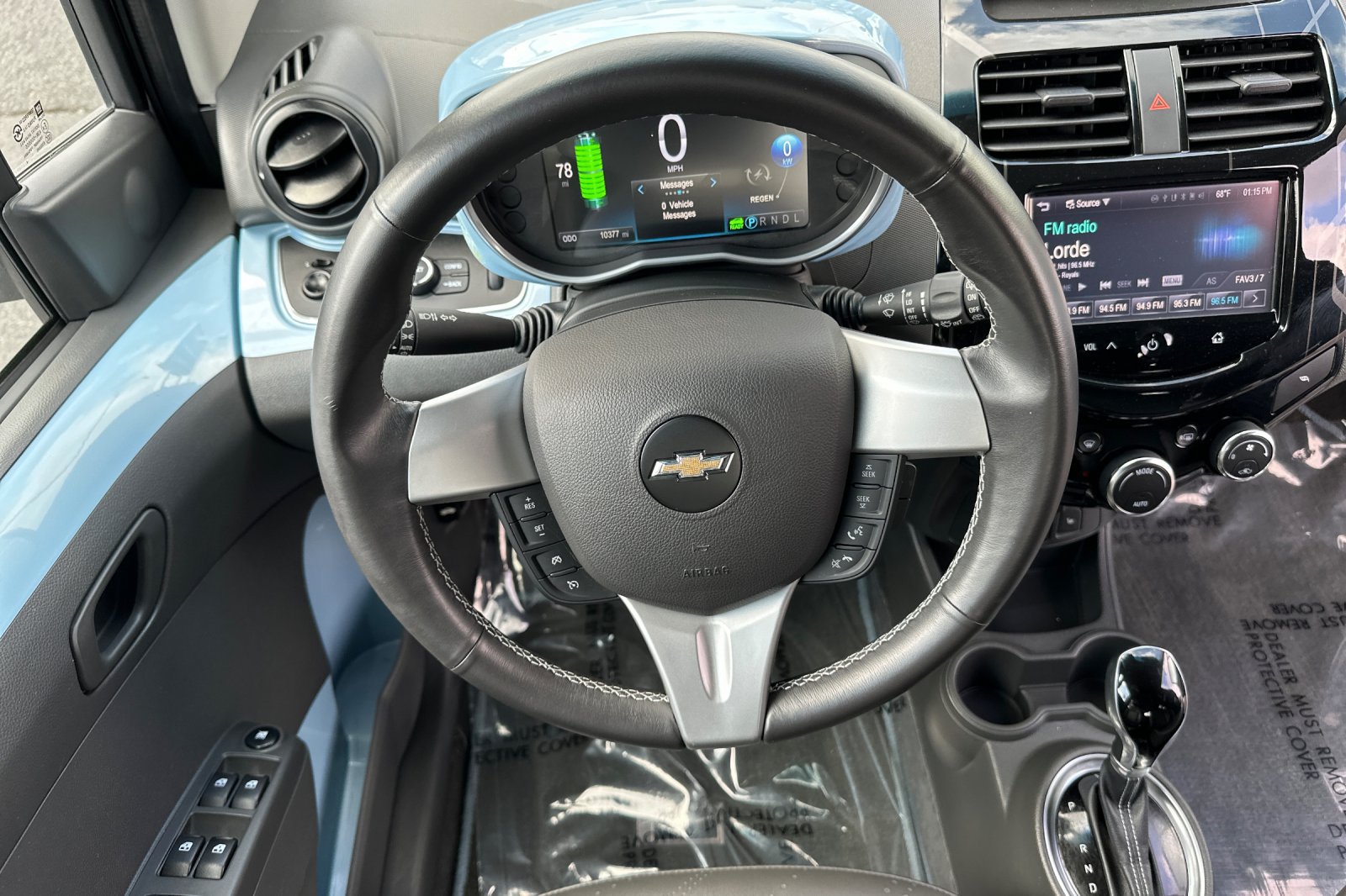Used 2014 Chevrolet Spark LT FWD image 17
