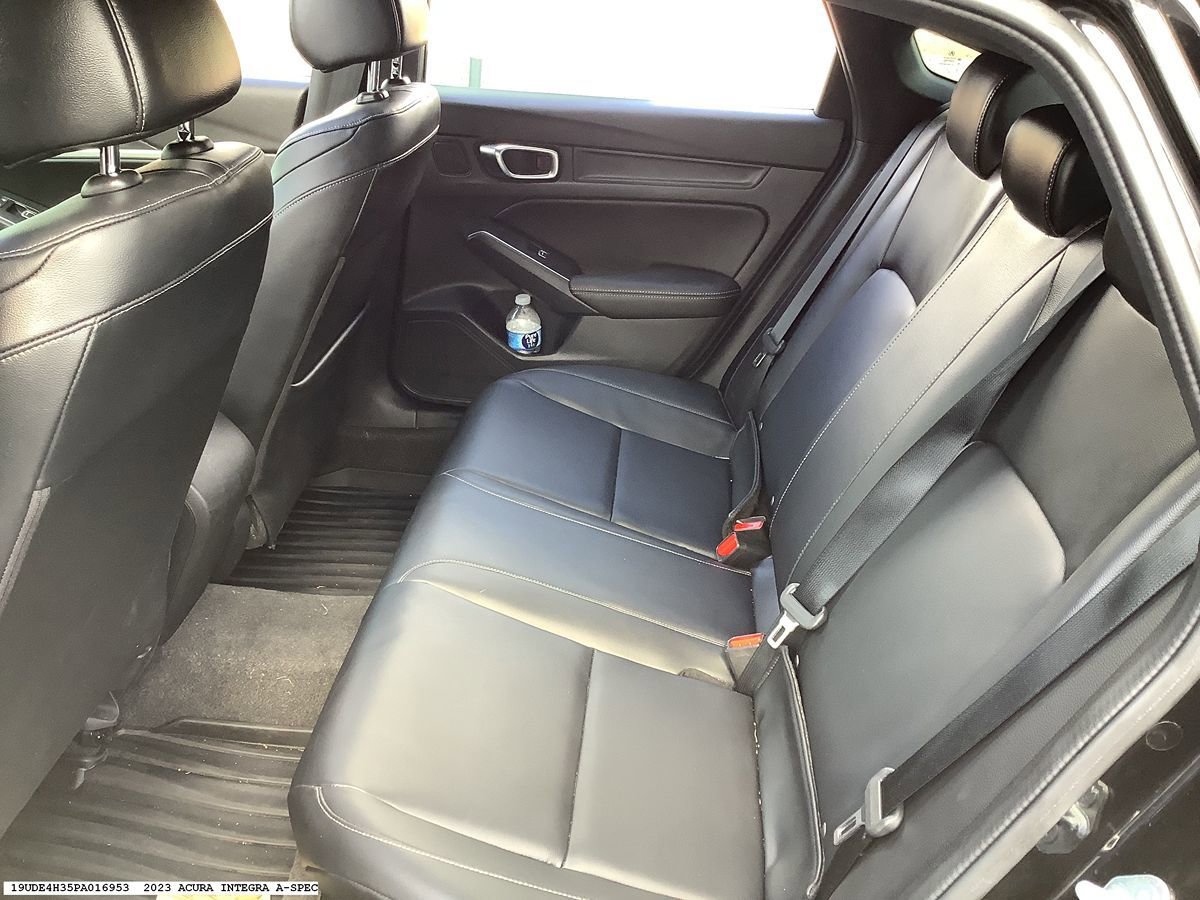Used 2023 Acura Integra A-Spec image 12