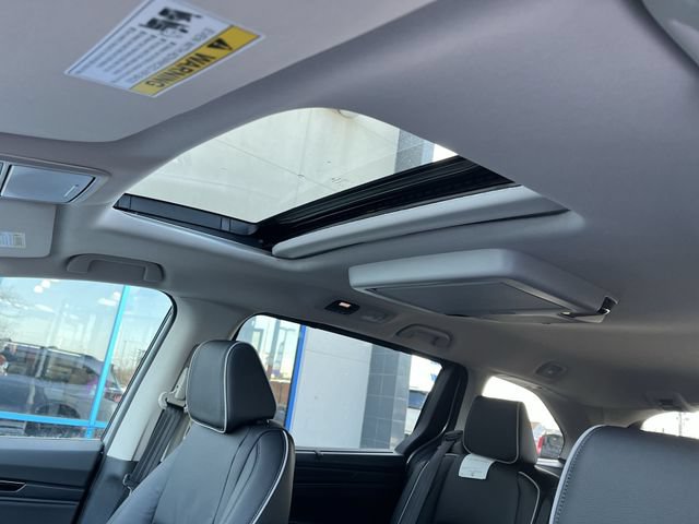 New 2026 Honda Odyssey Touring image 18