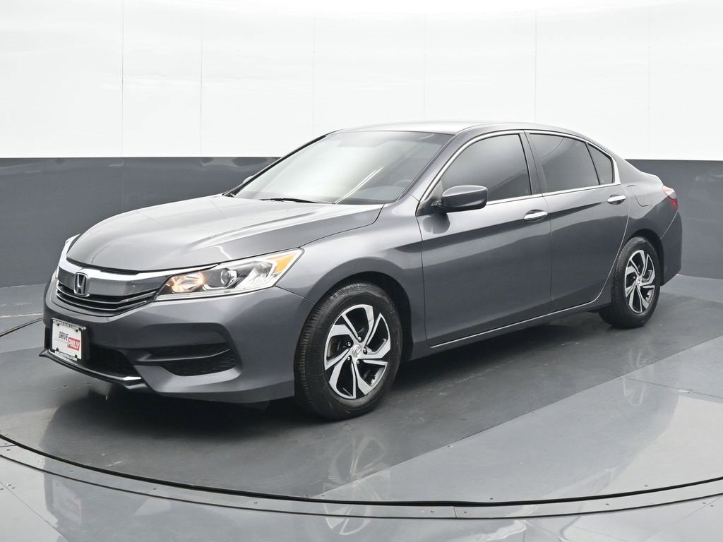 Used 2017 Honda Accord LX image 5