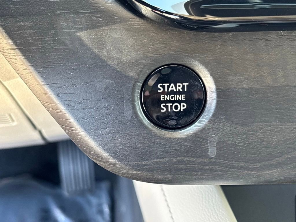 New 2025 Nissan Murano SV image 21