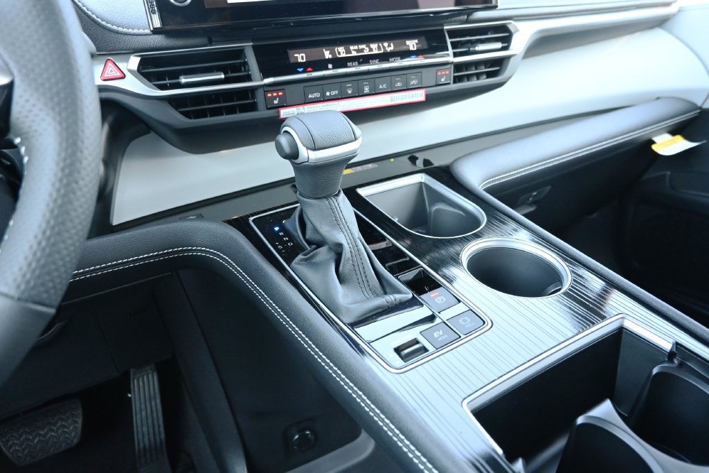 New 2026 Toyota Sienna XSE AWD/4WD image 28