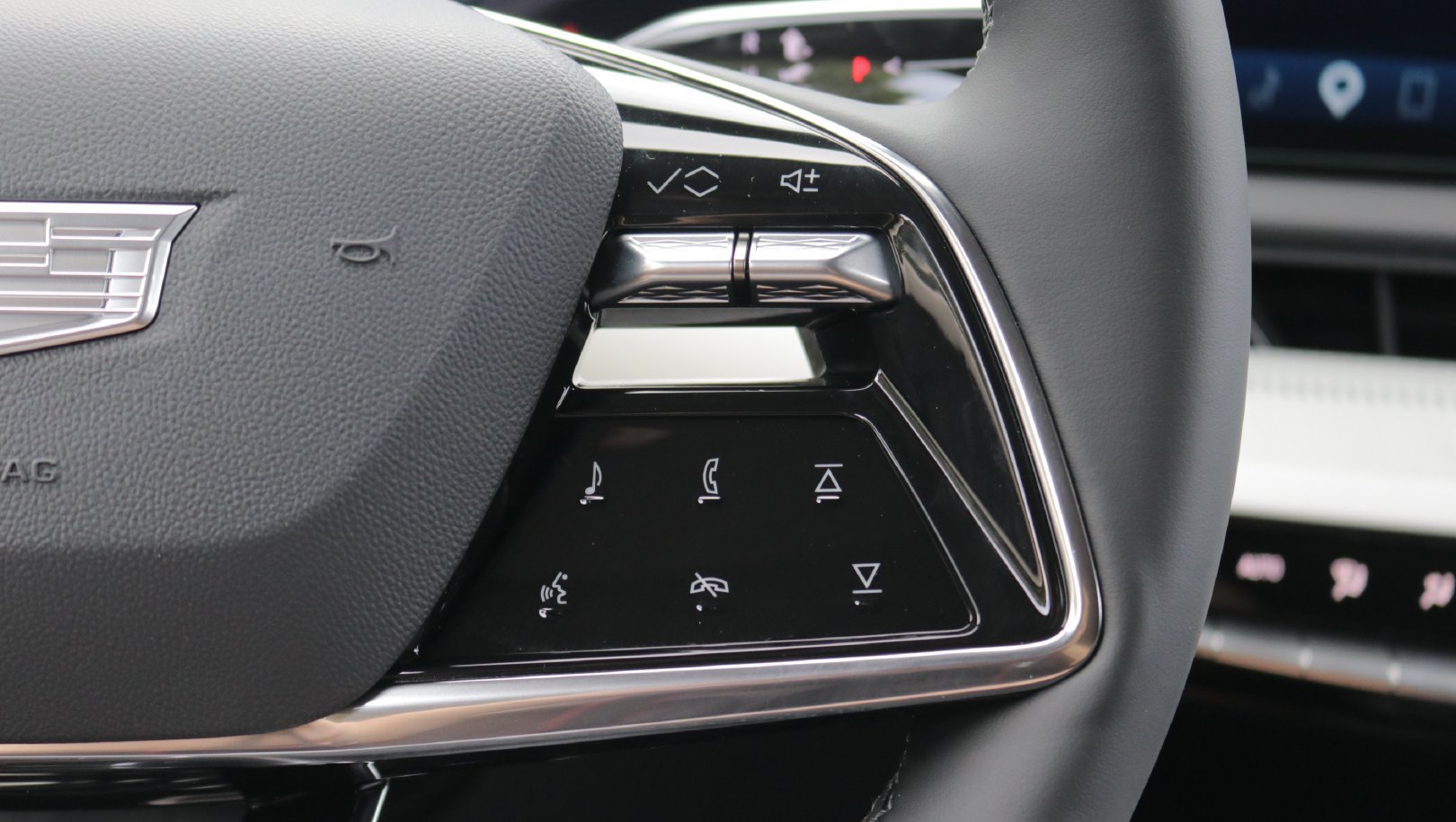 New 2027 Cadillac Optiq Sport RWD image 21